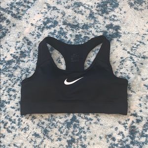 Nike Dry-fit Sports Bra